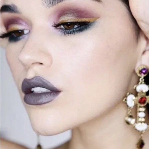 Anastasia Beverly Hills Resin - Picture 2 of 11